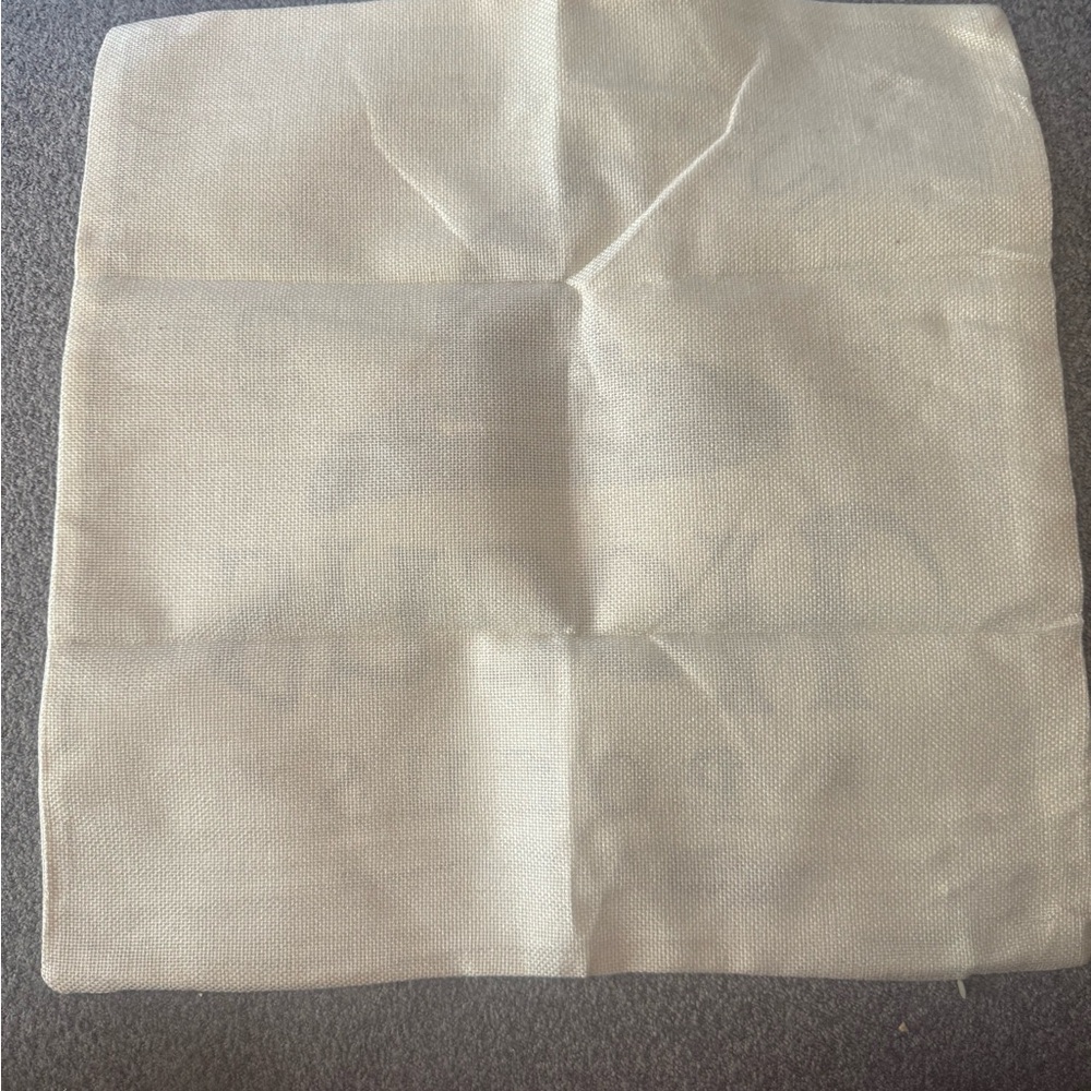 Hocus Pocus decorative pillow case - Picture 2 of 3